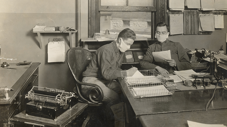 21+ Wearing Masks During Spanish Flu Pics